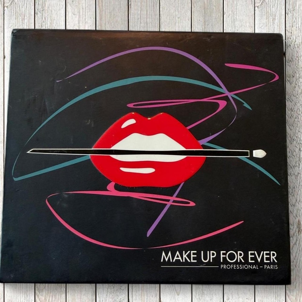 MAKE UP FOR EVER 9 Artist Shadow Palette Volume 2 Artistic New Discontinued
